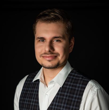Mikołaj Brunka - Co-Founder, CEO